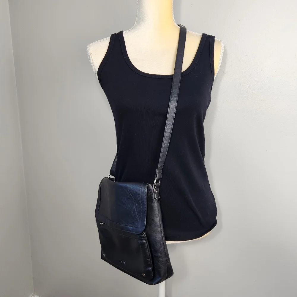 Relic details pouches